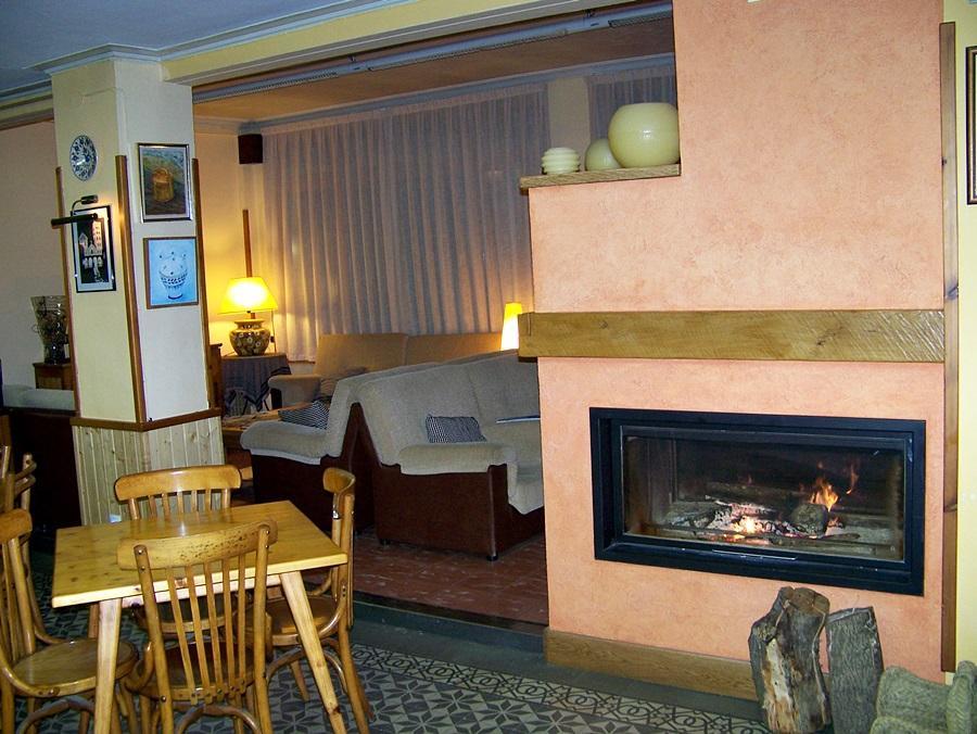 ריבאס דה פרסר Hotel Prats מראה חיצוני תמונה