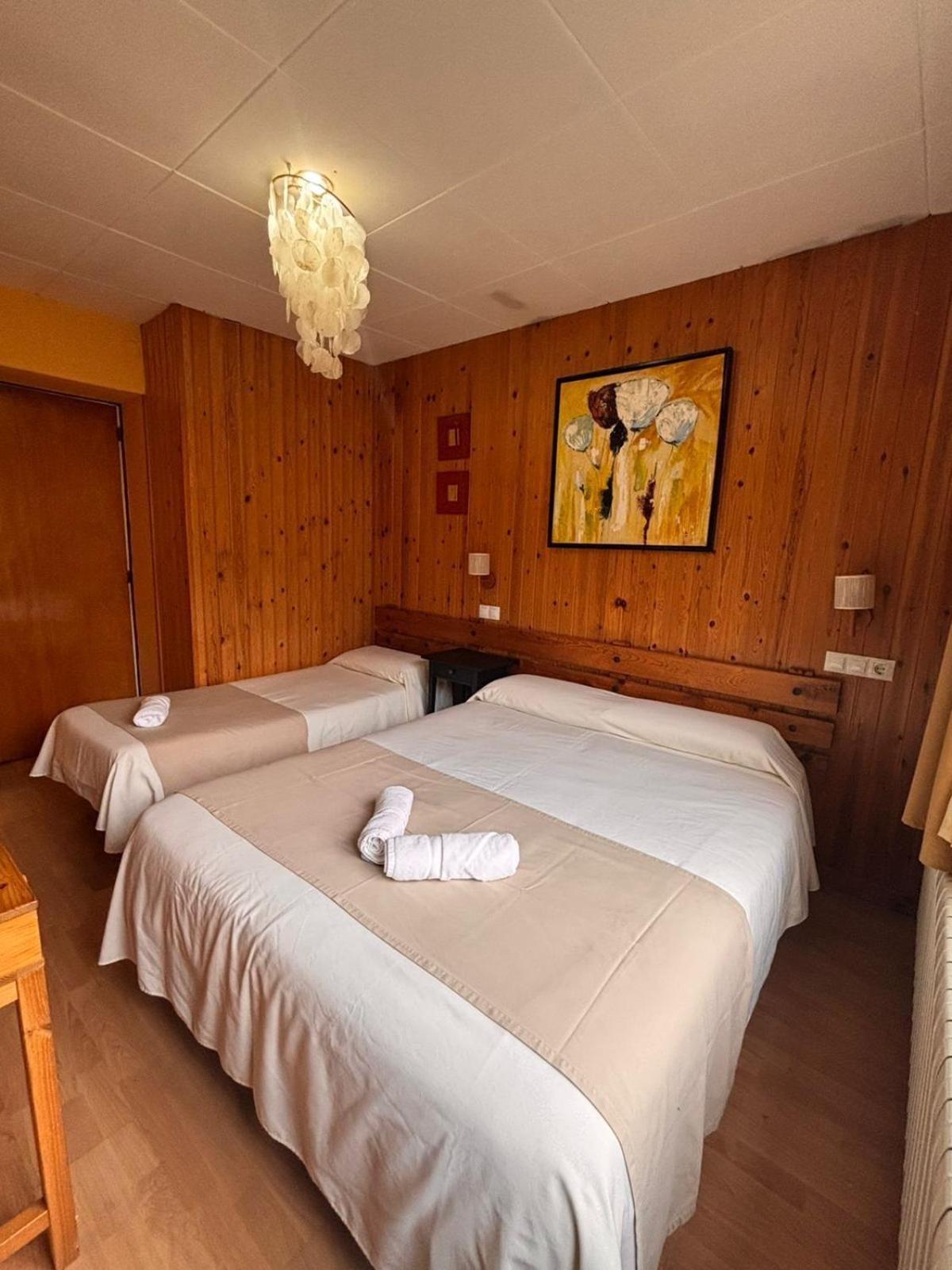 ריבאס דה פרסר Hotel Prats מראה חיצוני תמונה