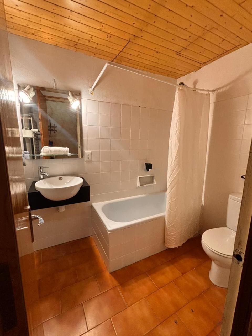 ריבאס דה פרסר Hotel Prats מראה חיצוני תמונה